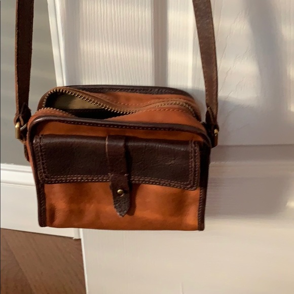 Madewell Handbags - MADEWELL 100% leather cross body bag